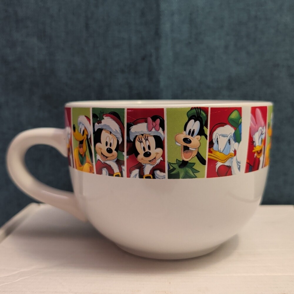 Disney Christmas Jumbo Mug Mickey Minnie Donald Goofy Pluto Galerie Oversized - Picture 13 of 16